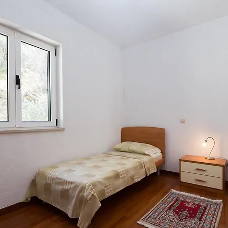 Luxury アパート オミシュ