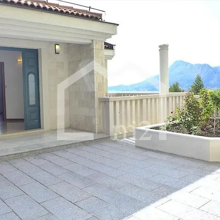 Luxury Apartment Omis
